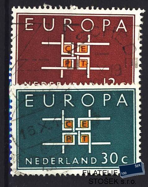 Holandsko známky Mi 0806-807
