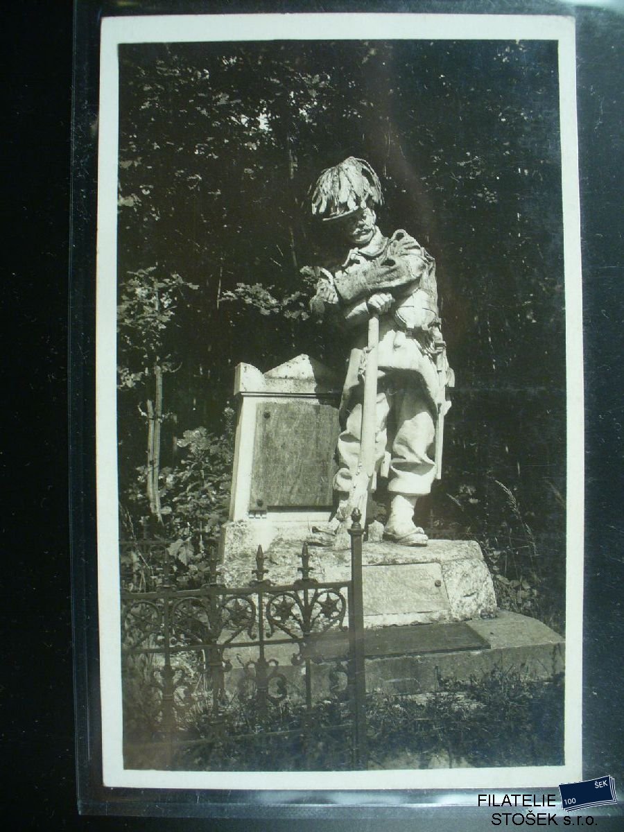 Vojenská pohlednice - Vojenský pomník - Svibu